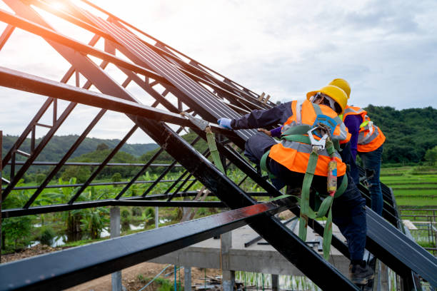 Quick and Trustworthy Emergency Roof Repair Services in Lauderdale Lakes, WI