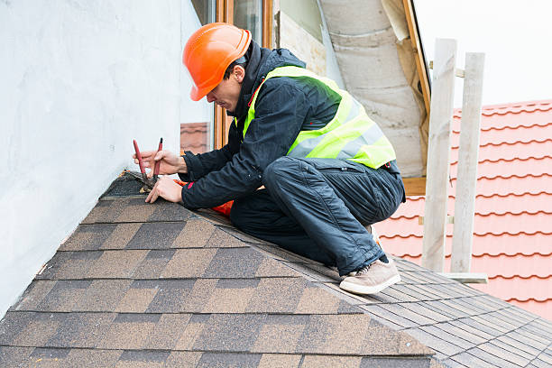 Best Emergency Roof Repair  in Lauderdale Lakes, WI